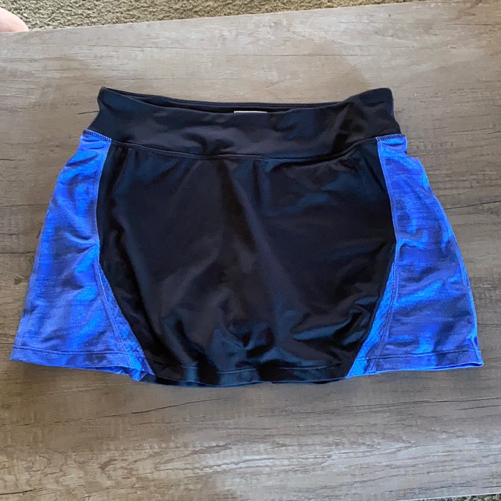 Small Tennis Skirt. Blue and Black